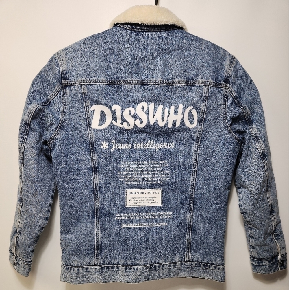RARE Jack and Jones boxy Charlie Denim Jacket size Medium